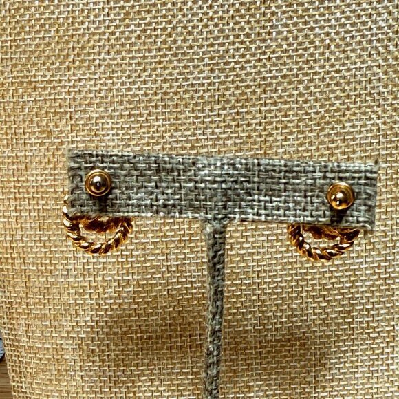 Monet Gold-Tone Rope Knot Stud Earrings Vintage Style - Picture 6 of 6